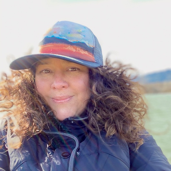 Meet your Posher, Brittney - Picture 3 of 7